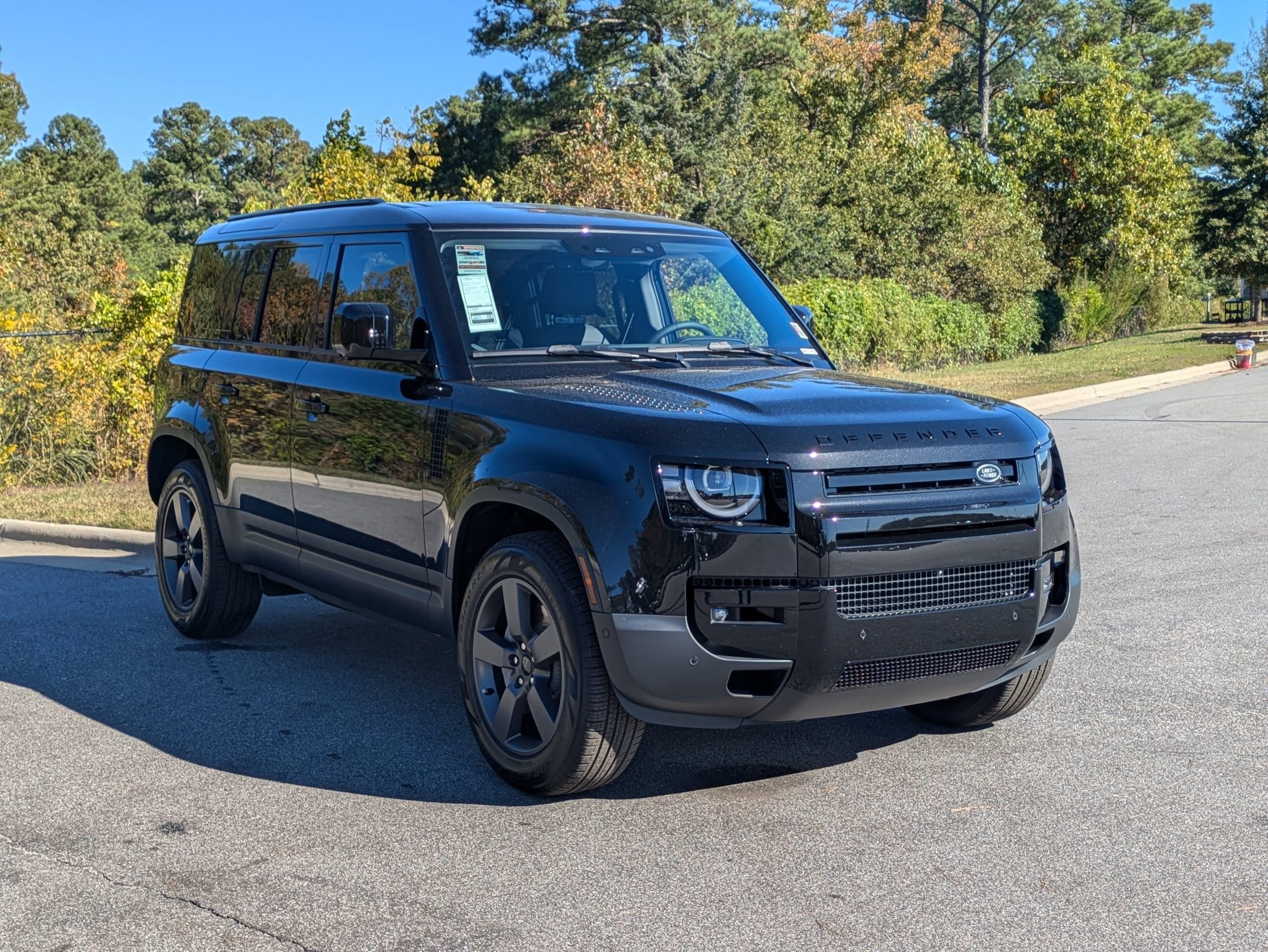 New 2026 Land Rover Defender 110 S image 3