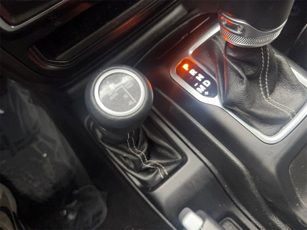 Used 2021 Jeep Wrangler Unlimited Sahara w/ Cold Weather Group image 70