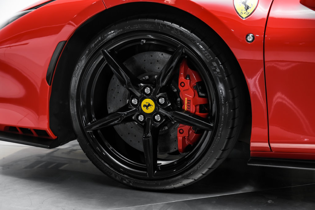 Used 2020 Ferrari F8 Tributo RWD image 53