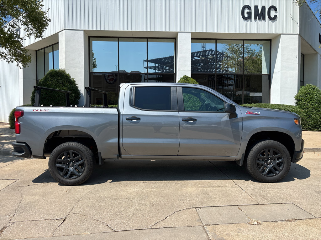 Used 2022 Chevrolet Silverado 1500 Custom Trail Boss w/ Safety Confidence Package AWD/4WD image 9