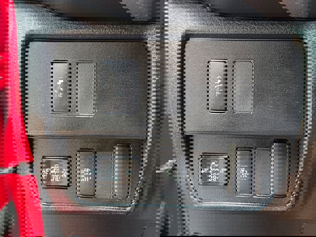 Used 2020 Toyota Tacoma SR5 image 51