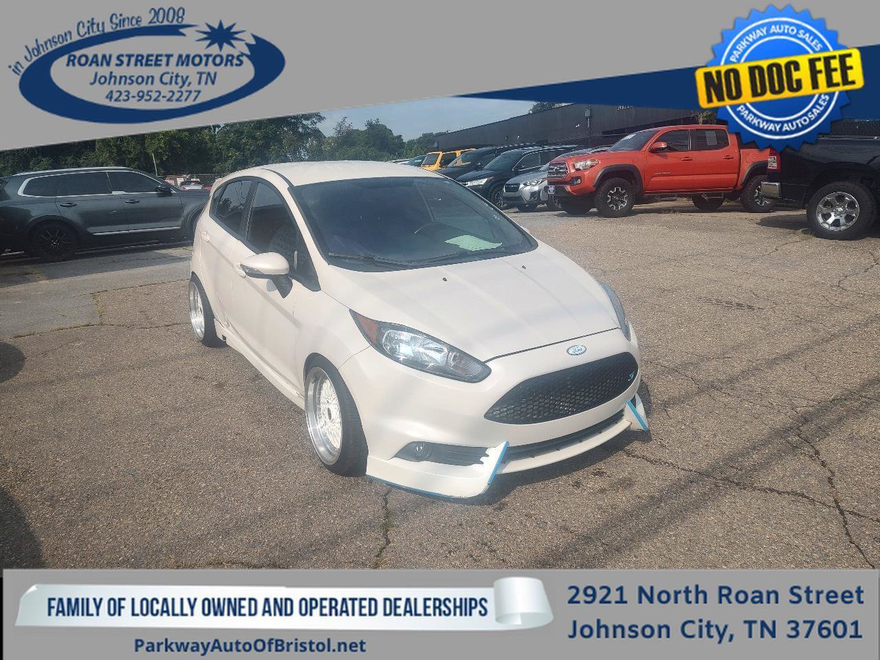 Used 2017 Ford Fiesta ST FWD image 1