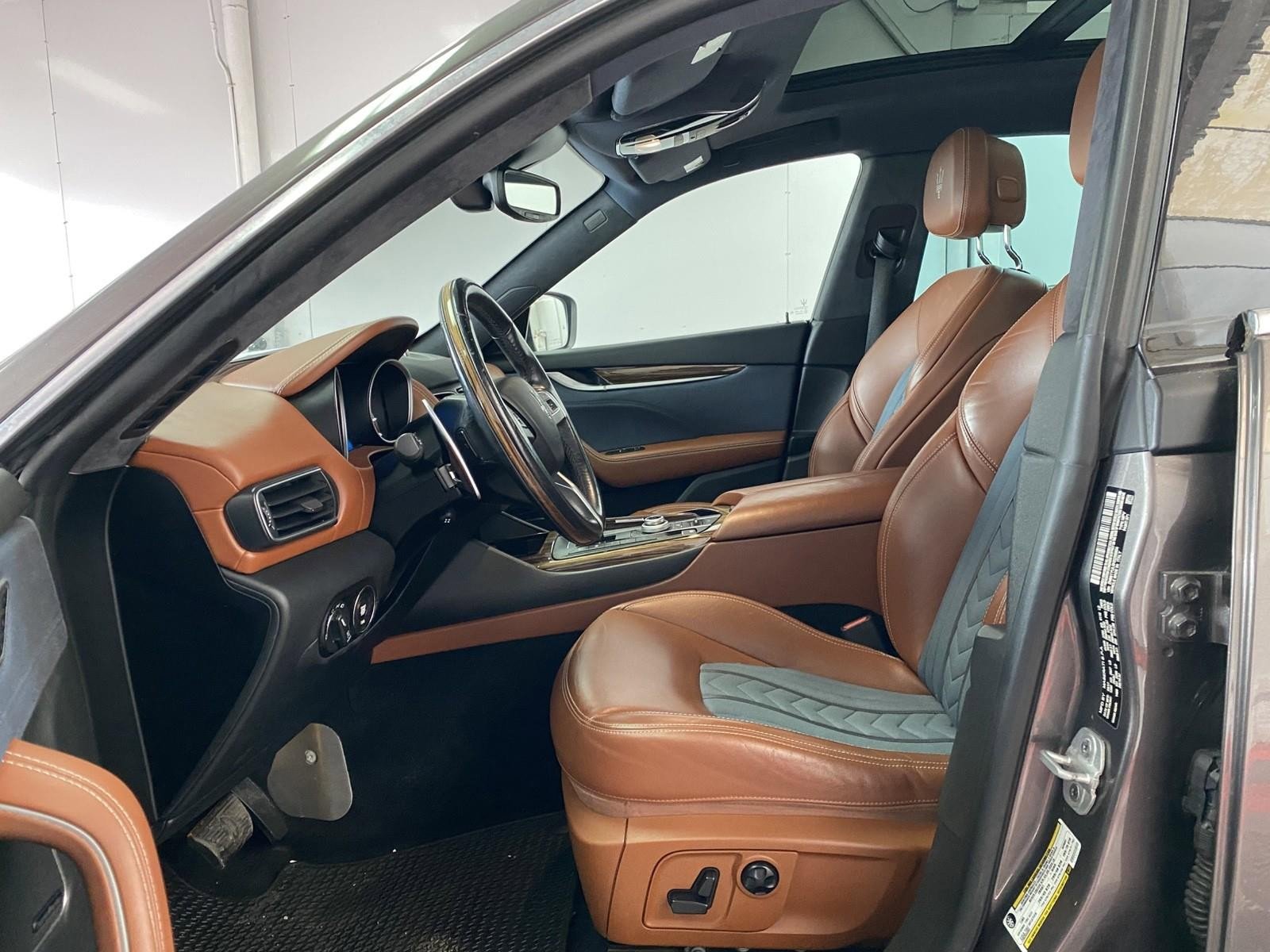 Used 2017 Maserati Levante S image 22