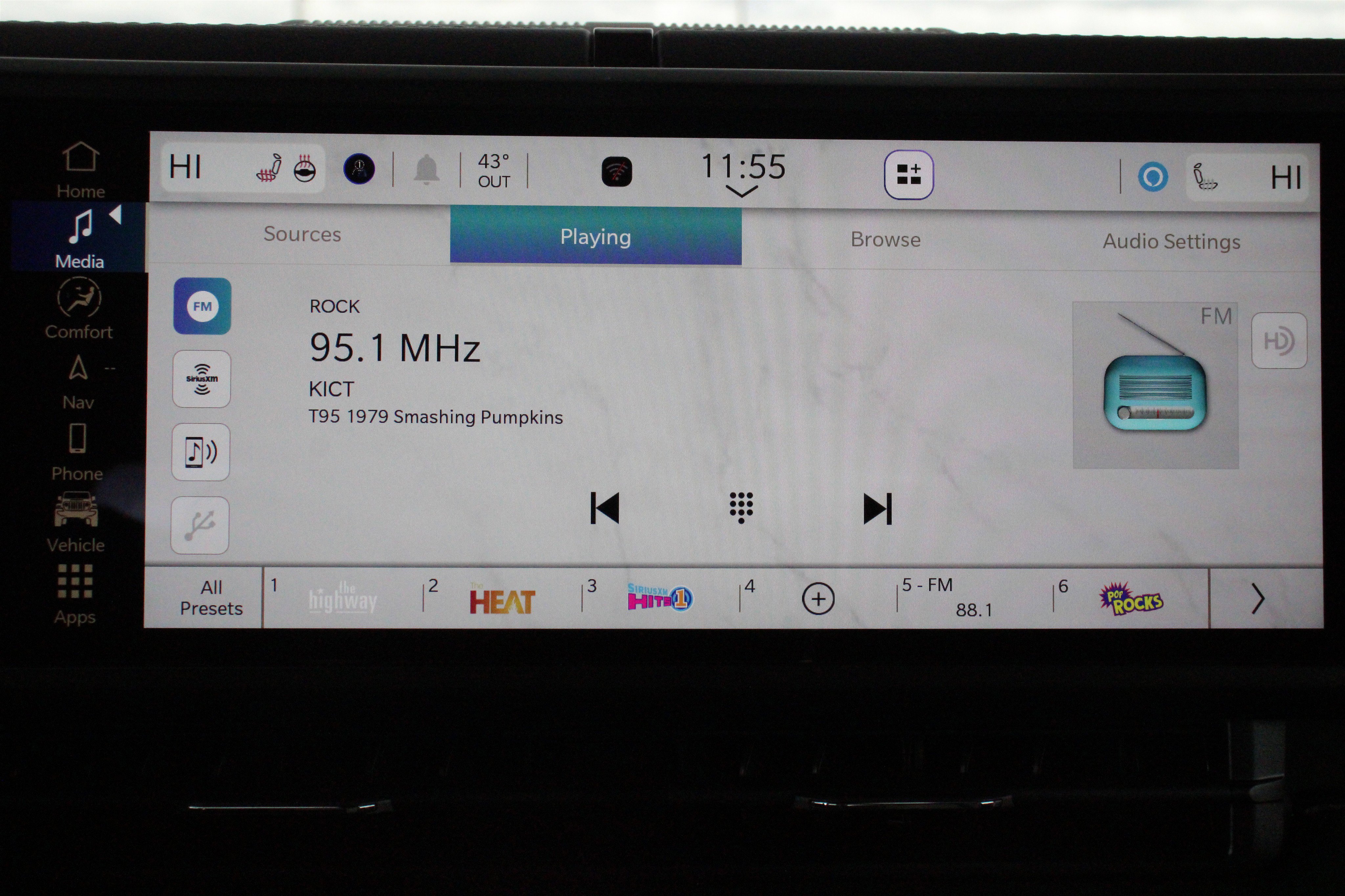 New 2026 Jeep Gladiator Mojave image 14