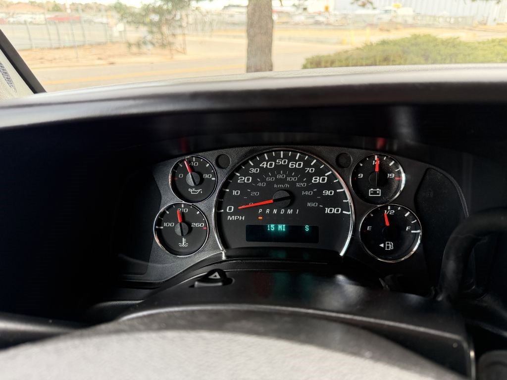 Used 2012 Chevrolet Express 2500 LS image 19