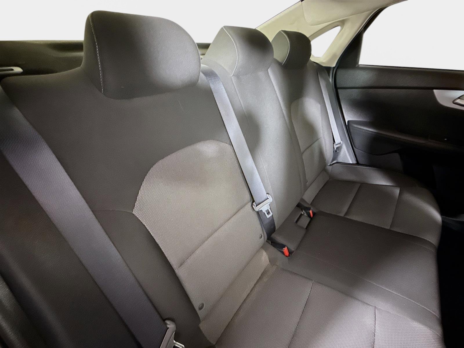 Used 2023 Kia Forte LXS image 24