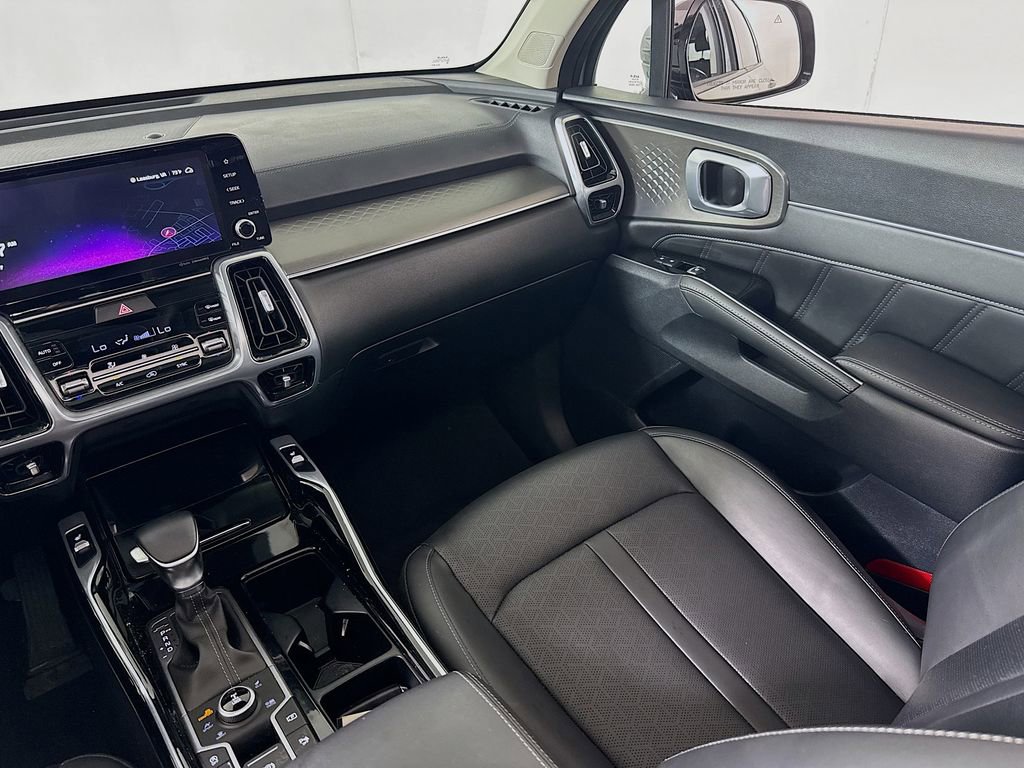 Used 2023 Kia Sorento SX AWD/4WD image 24
