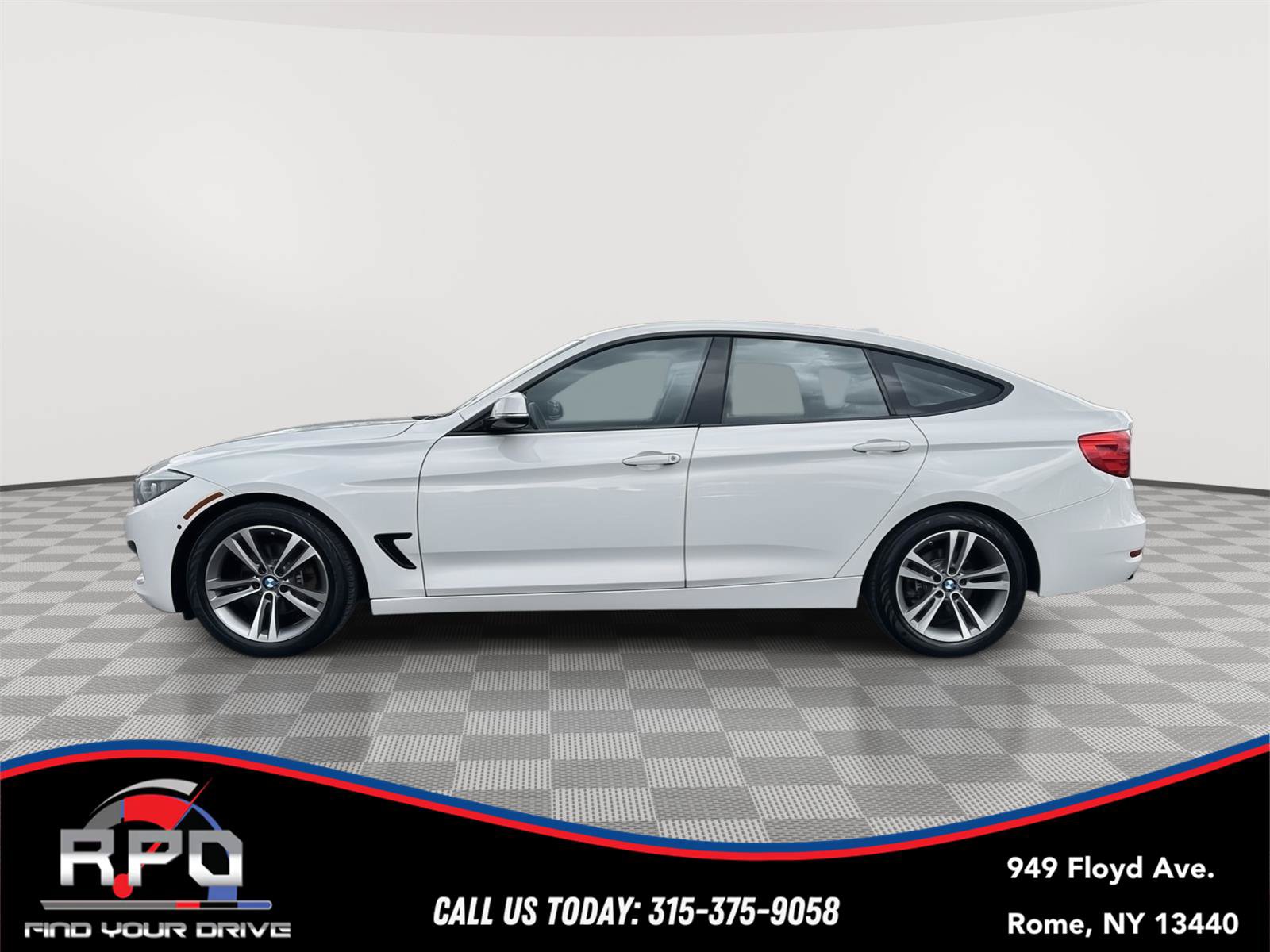 Used 2016 BMW 328i Gran Turismo xDrive AWD/4WD image 2