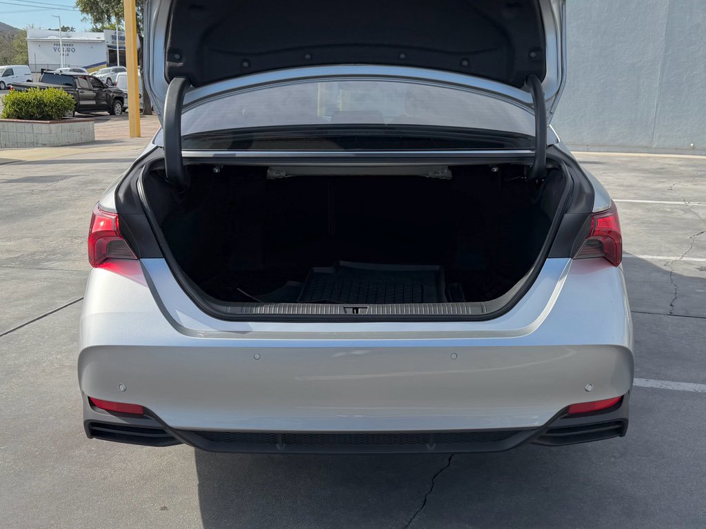 Certified 2022 Toyota Avalon Limited w/ Advanced Safety Package image 10