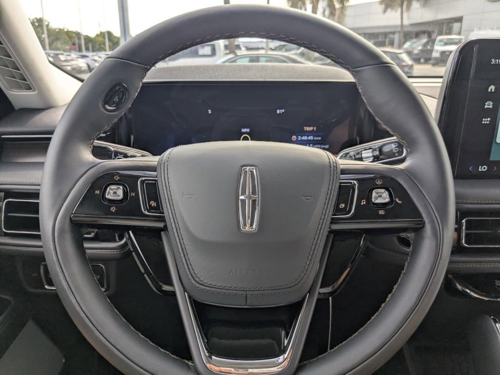 New 2025 Lincoln Aviator Reserve w/ Luxury Package image 31