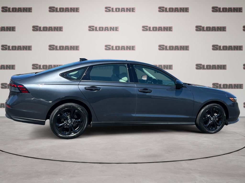 Used 2025 Honda Accord SE image 6