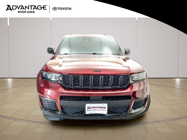 Used 2023 Jeep Grand Cherokee L Laredo AWD/4WD image 3