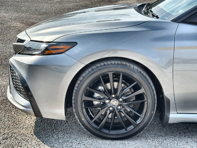 Used 2024 Toyota Camry XSE w/ Navigation Package FWD image 10