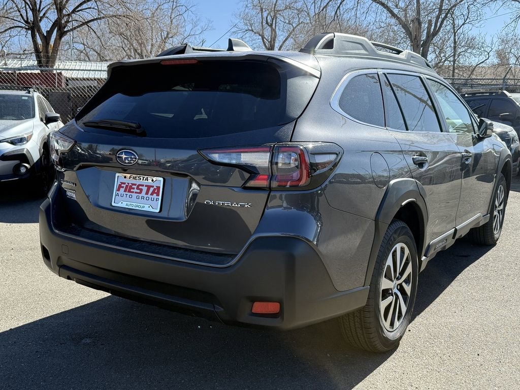 New 2025 Subaru Outback Premium image 5
