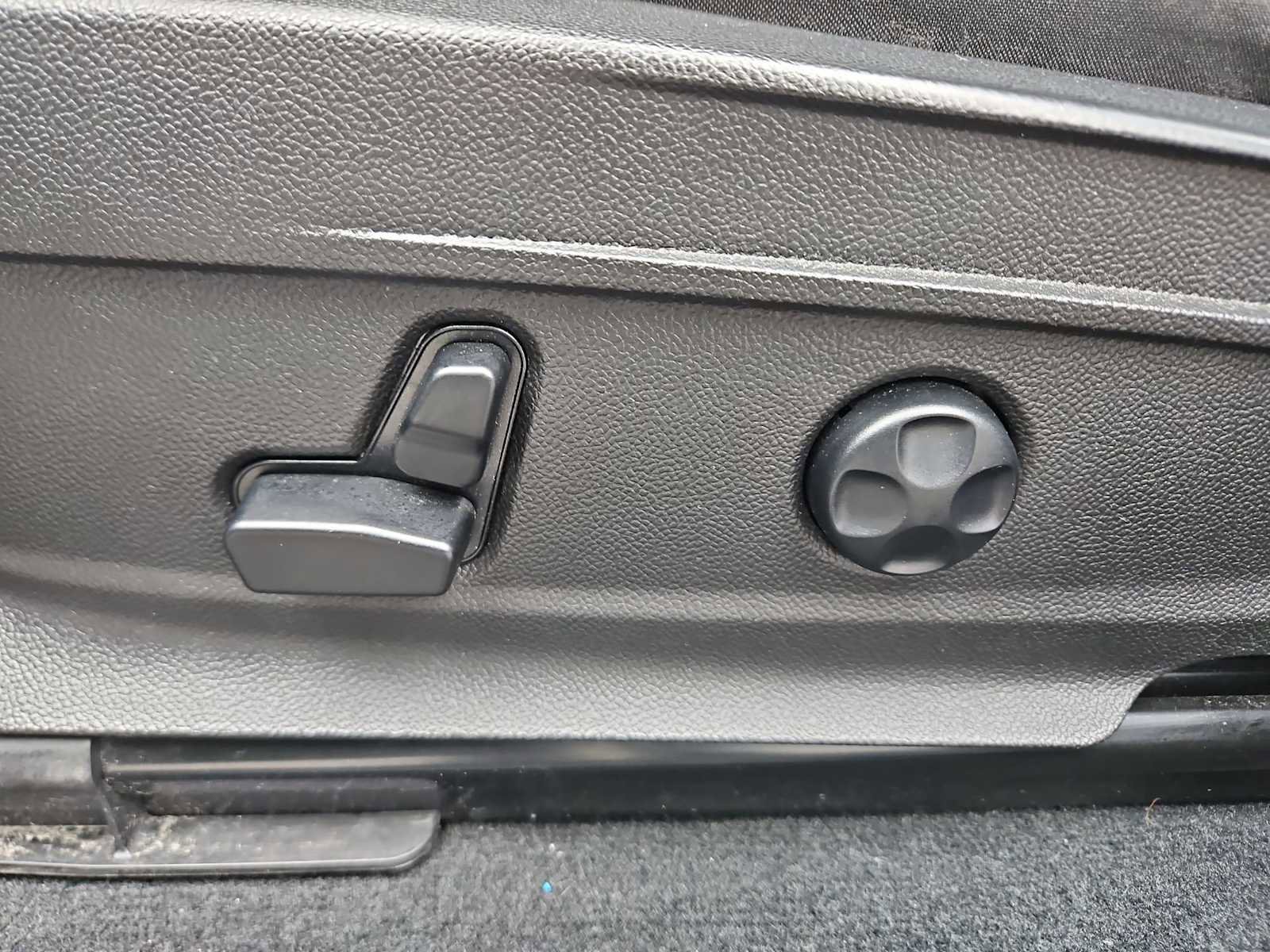 Used 2022 Alfa Romeo Stelvio Ti image 17