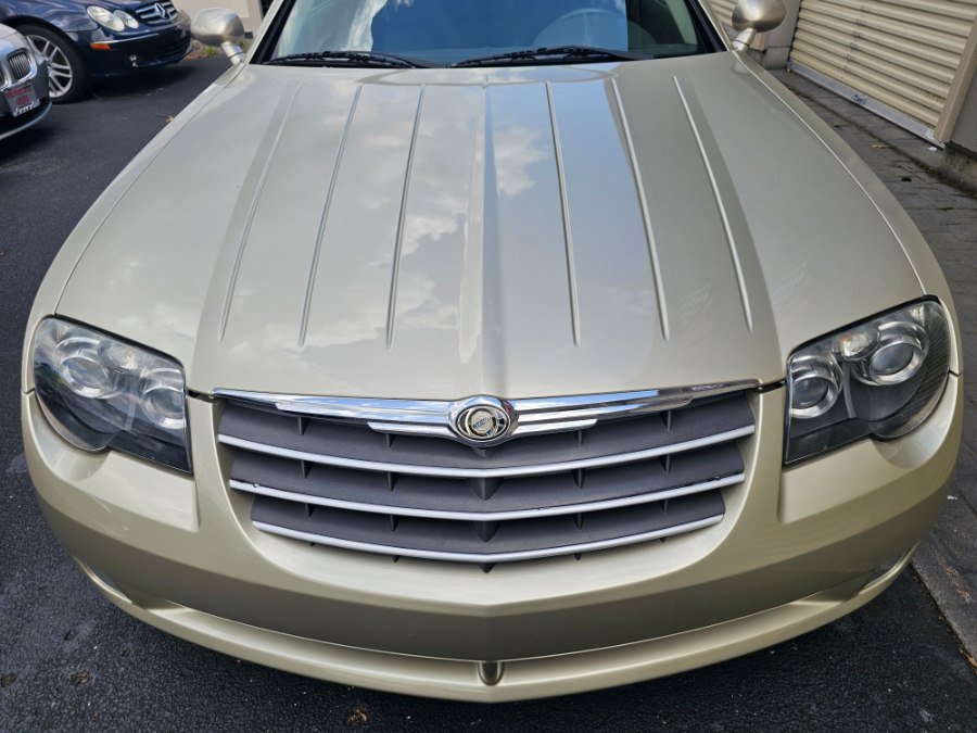 Used 2008 Chrysler Crossfire Limited RWD image 16