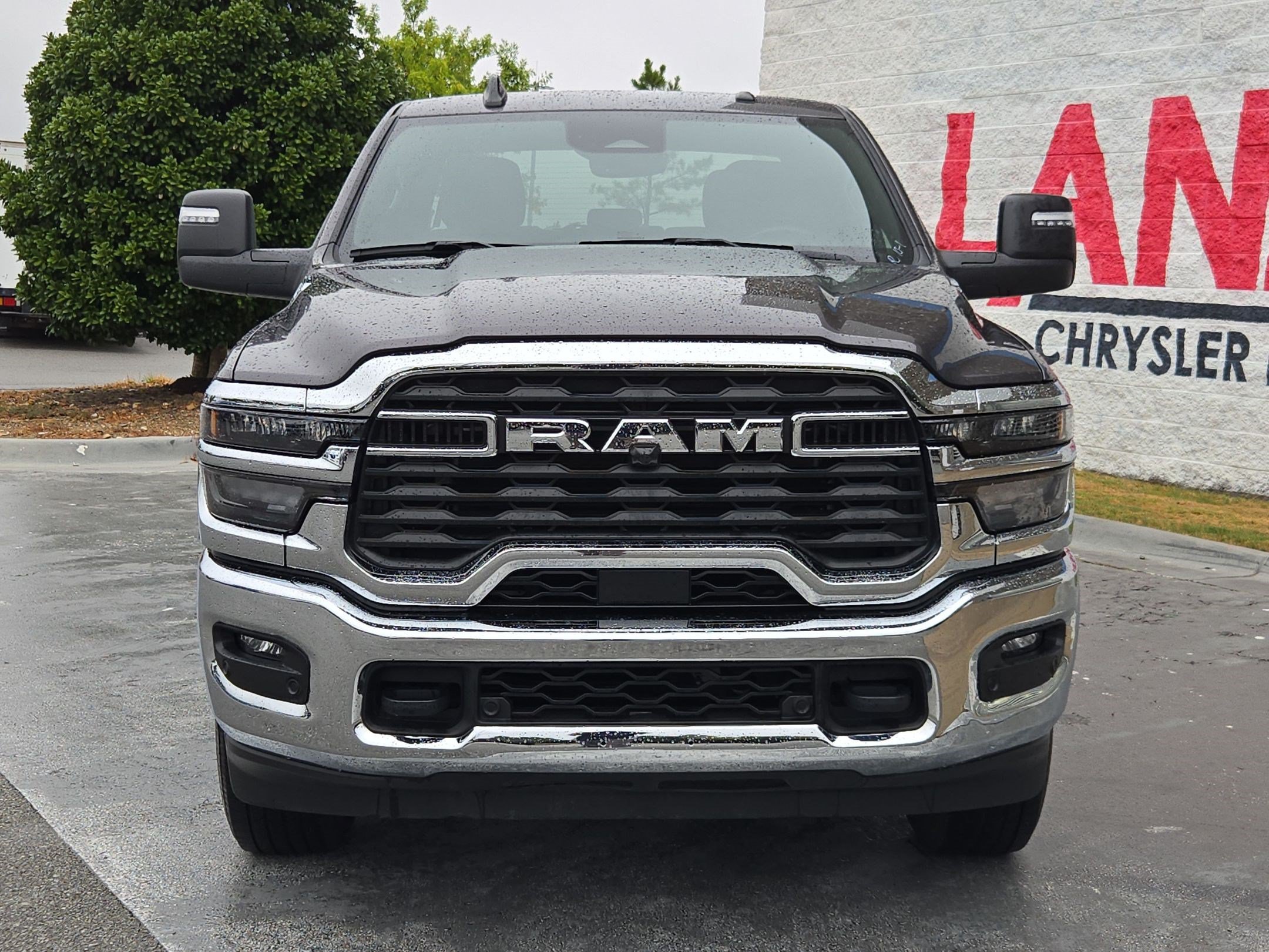 Used 2025 RAM 2500 Big Horn AWD/4WD image 2