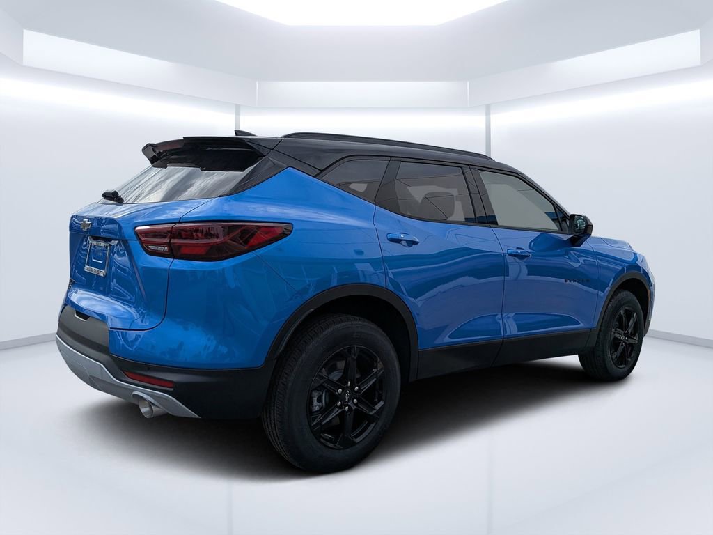 New 2026 Chevrolet Blazer LT w/ Midnight/Sport Edition image 3