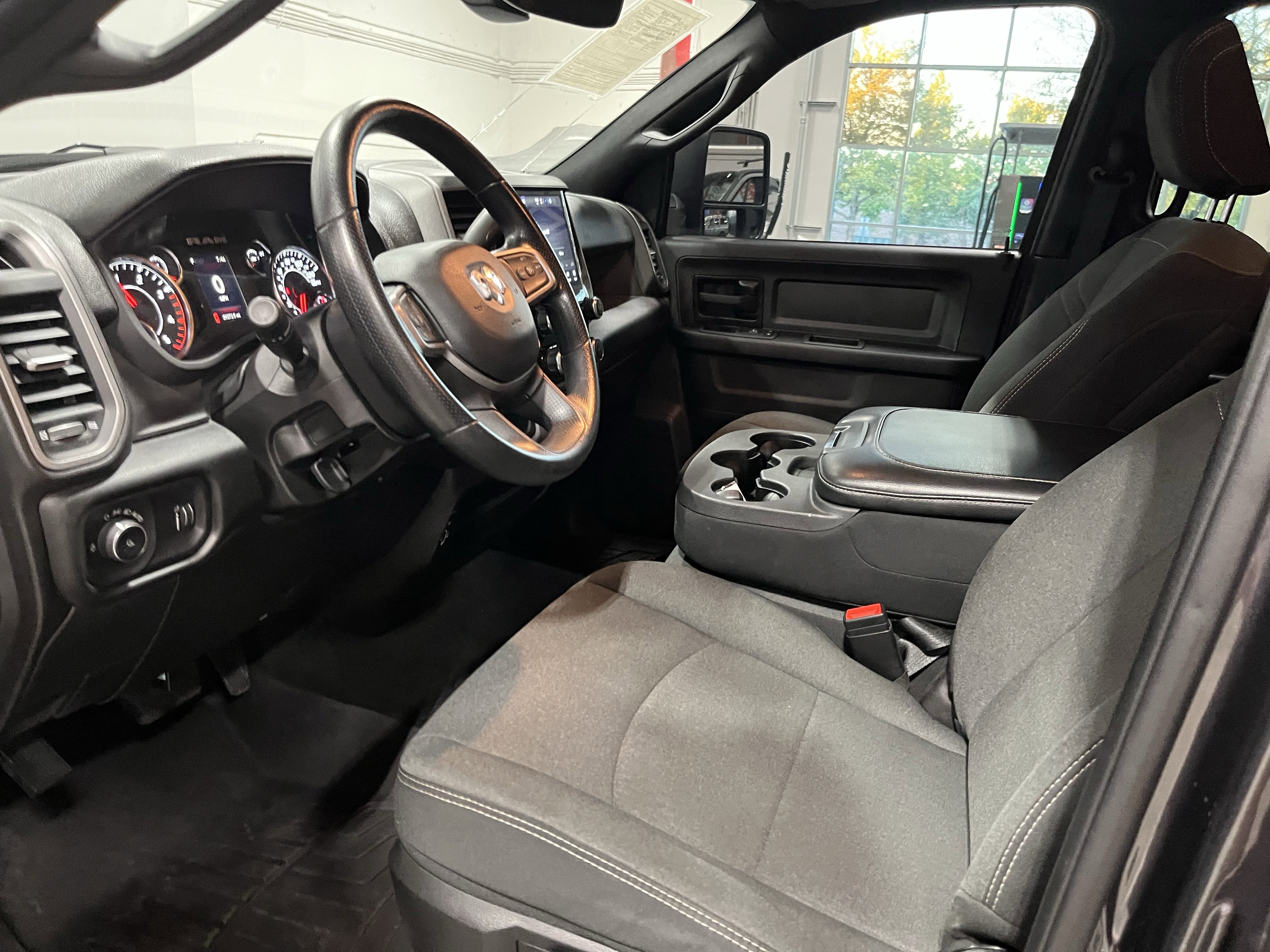 Used 2024 RAM 3500 Tradesman w/ Towing Technology Group image 11