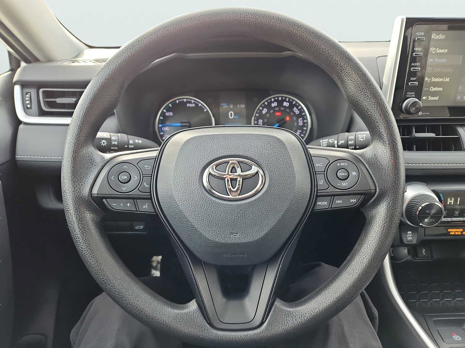 Used 2021 Toyota RAV4 XLE w/ Convenience Package AWD/4WD image 30