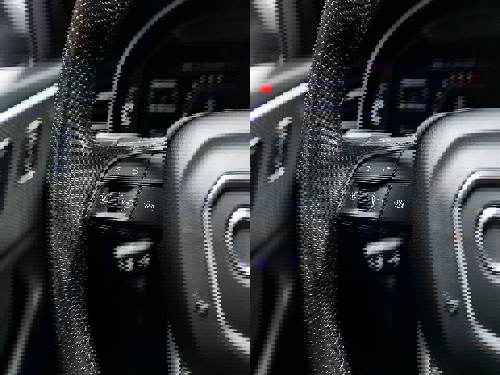 Used 2020 Audi SQ8 Prestige image 18