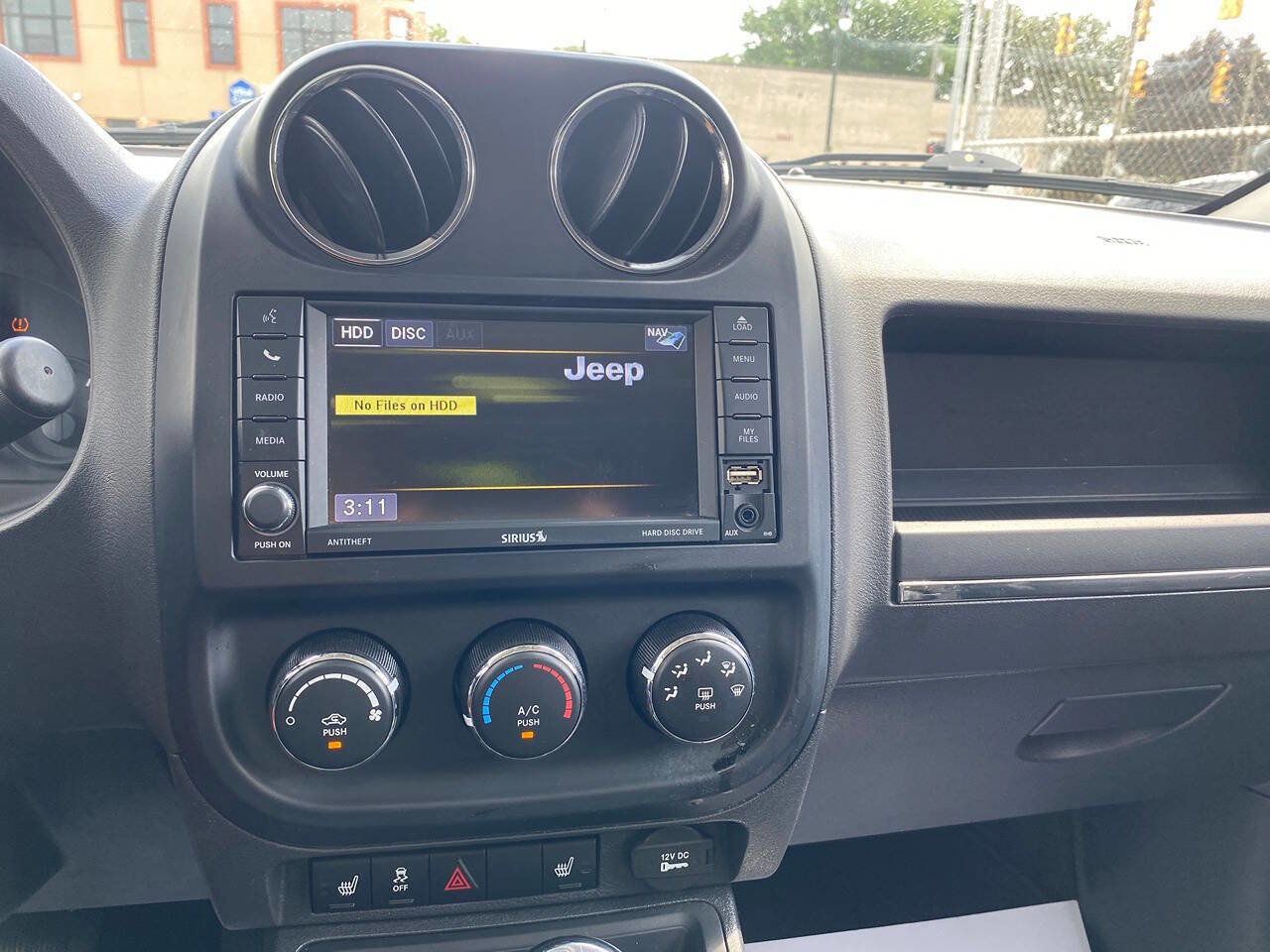 Used 2016 Jeep Patriot High Altitude image 16