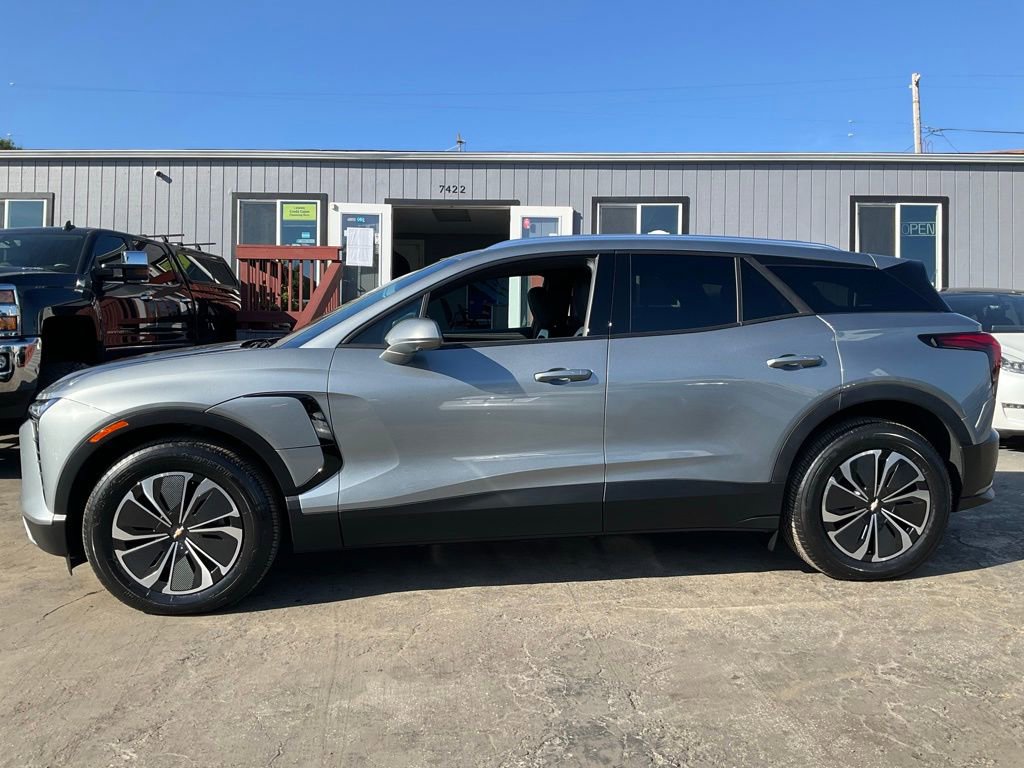 Used 2025 Chevrolet Blazer EV LT image 6