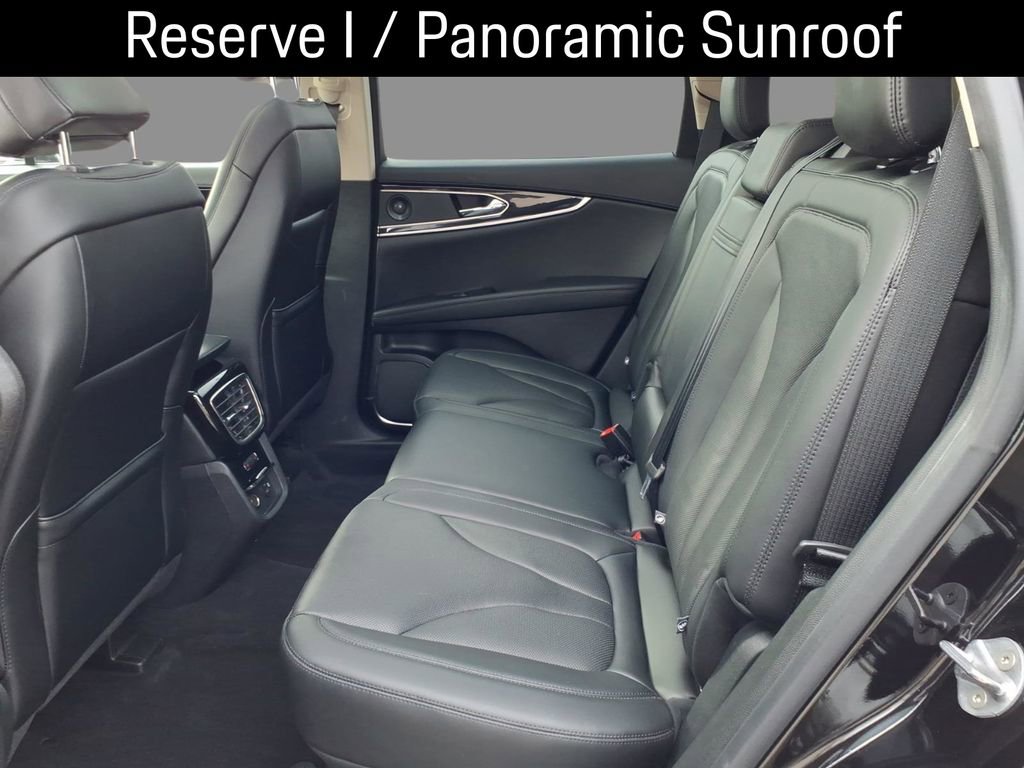 Certified 2022 Lincoln Nautilus Reserve w/ Equipment Group 201A image 5