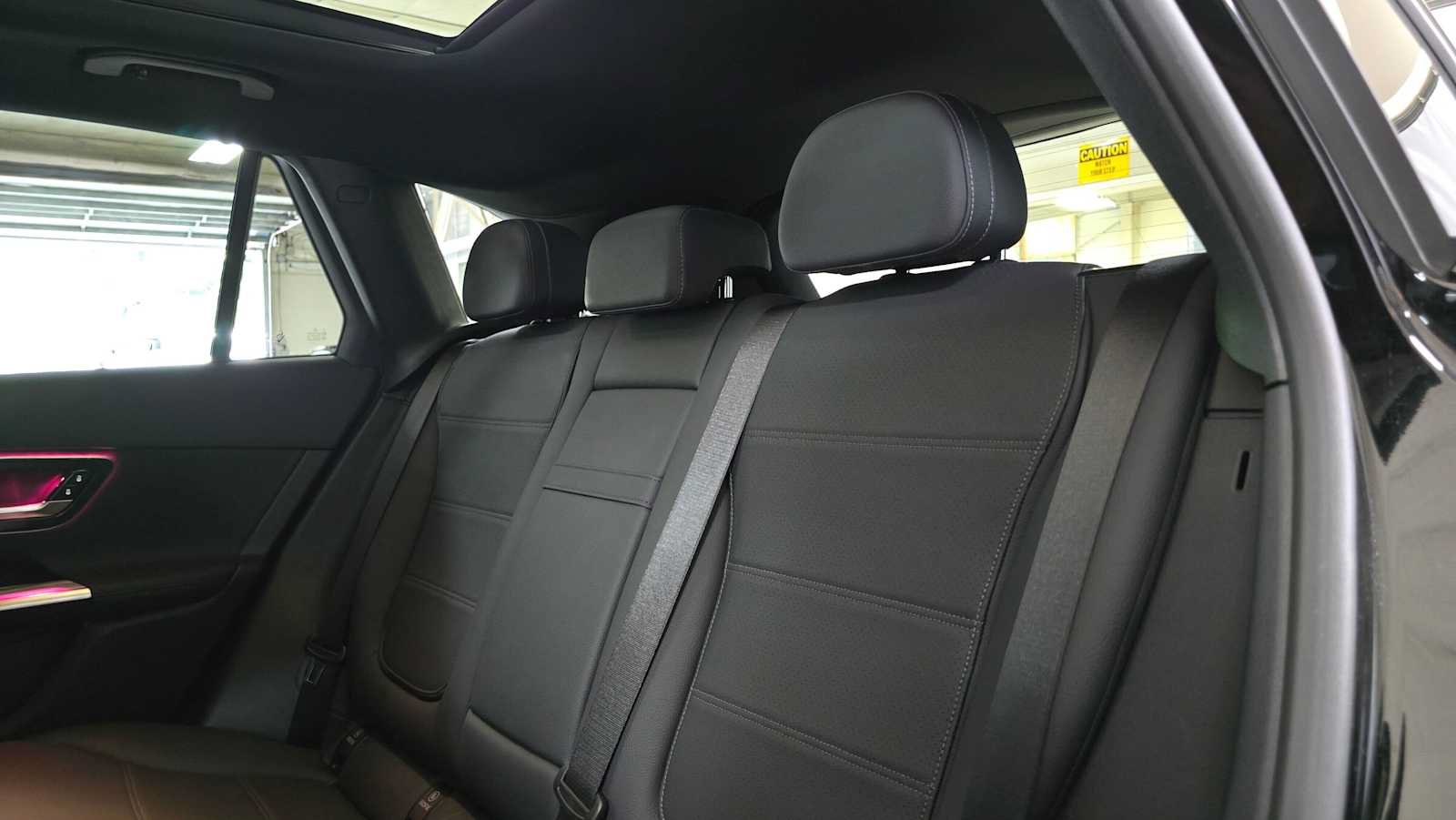 Certified 2026 Mercedes-Benz GLC 300 4MATIC image 17