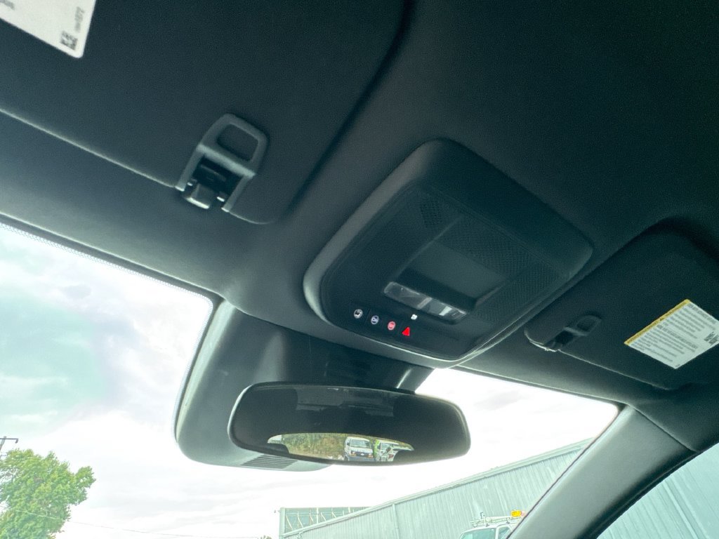 Used 2025 Chevrolet Equinox EV LT FWD image 19