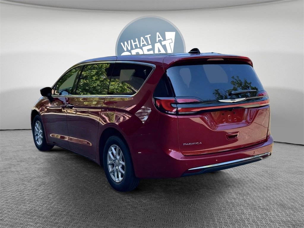 New 2026 Chrysler Pacifica Select image 31