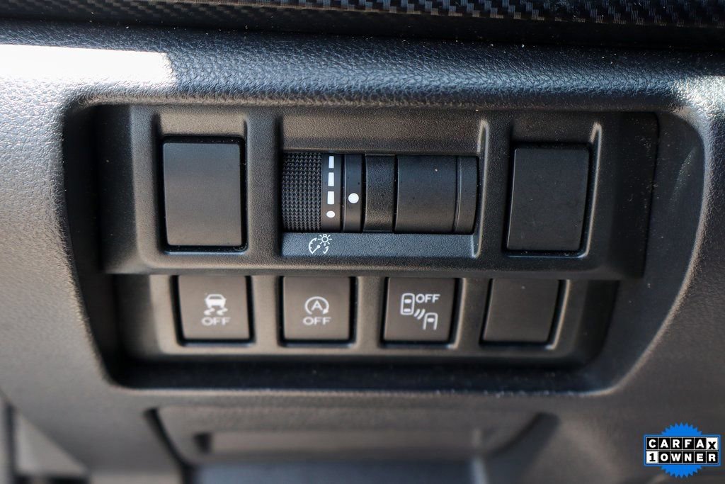 Used 2023 Subaru Crosstrek 2.0i Premium AWD/4WD image 16