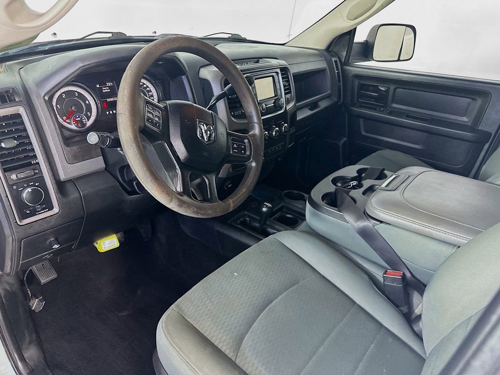 Used 2018 RAM 2500 Tradesman w/ Chrome Appearance Group image 28