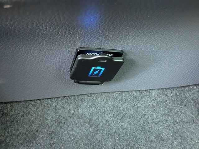 Used 2022 Toyota Camry LE image 13