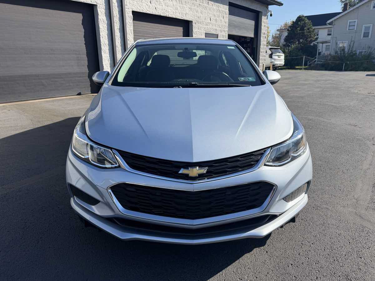 Used 2017 Chevrolet Cruze LS FWD image 7