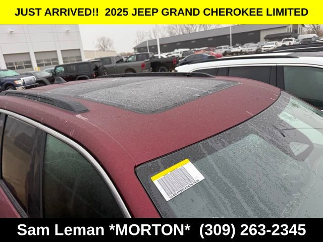 New 2025 Jeep Grand Cherokee Limited image 7