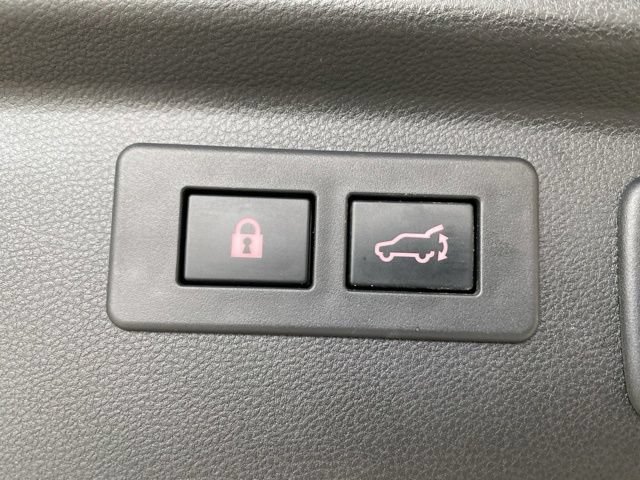 Certified 2023 Subaru Forester Limited AWD/4WD image 8