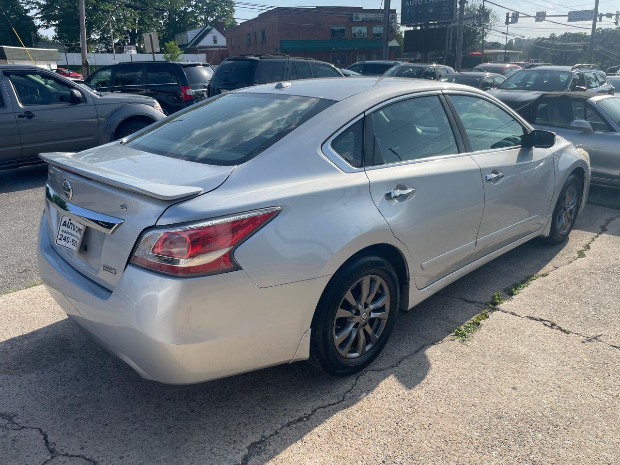 Used 2015 Nissan Altima 2.5 S w/ Special Edition Package FWD image 21