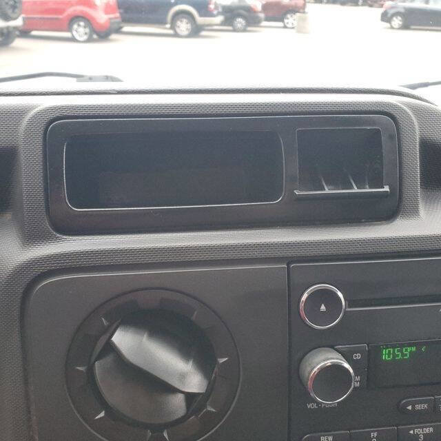 Used 2014 Ford E-150 and Econoline 150 Extended w/ Interior Upgrade Package image 27