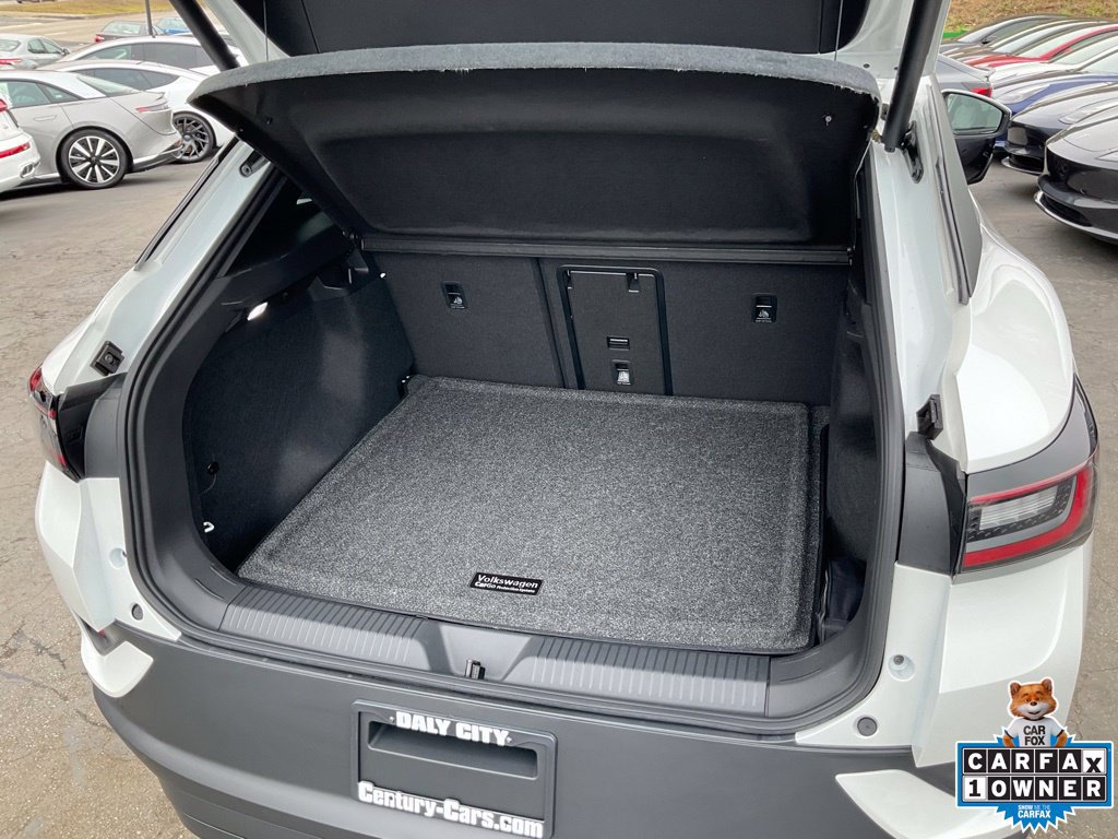 Used 2024 Volkswagen ID.4 S RWD image 8