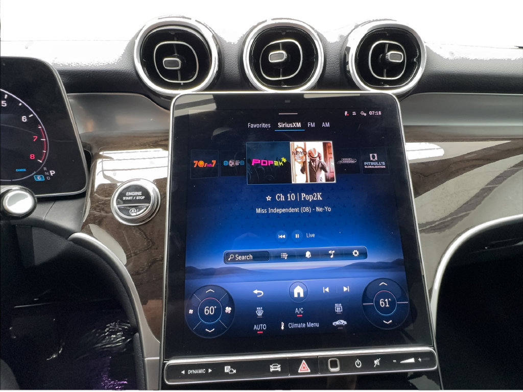 Used 2025 Mercedes-Benz GLC 300 image 47