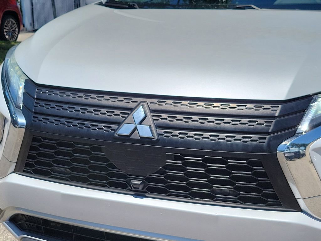 Used 2022 Mitsubishi Eclipse Cross SEL AWD/4WD image 9