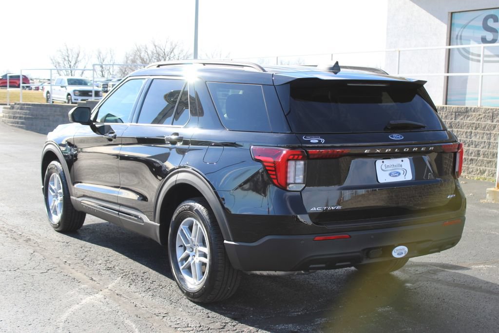 New 2026 Ford Explorer Active AWD/4WD image 6