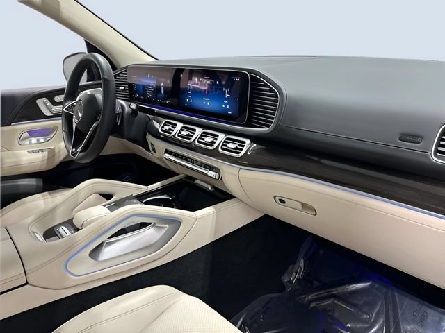 Certified 2024 Mercedes-Benz GLS 450 4MATIC image 10