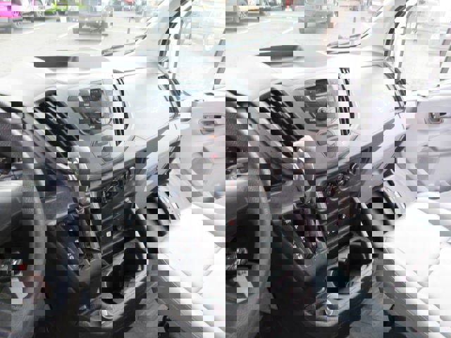 Used 2019 Ford Transit 250 138 RWD image 13