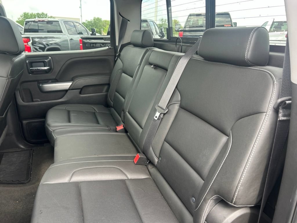 Used 2018 Chevrolet Silverado 1500 LTZ Z71 w/ LTZ Plus Package AWD/4WD image 37