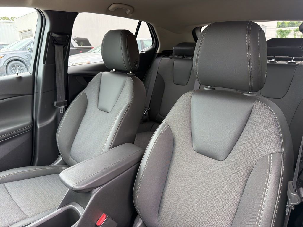 Used 2024 Buick Encore GX Preferred FWD image 19
