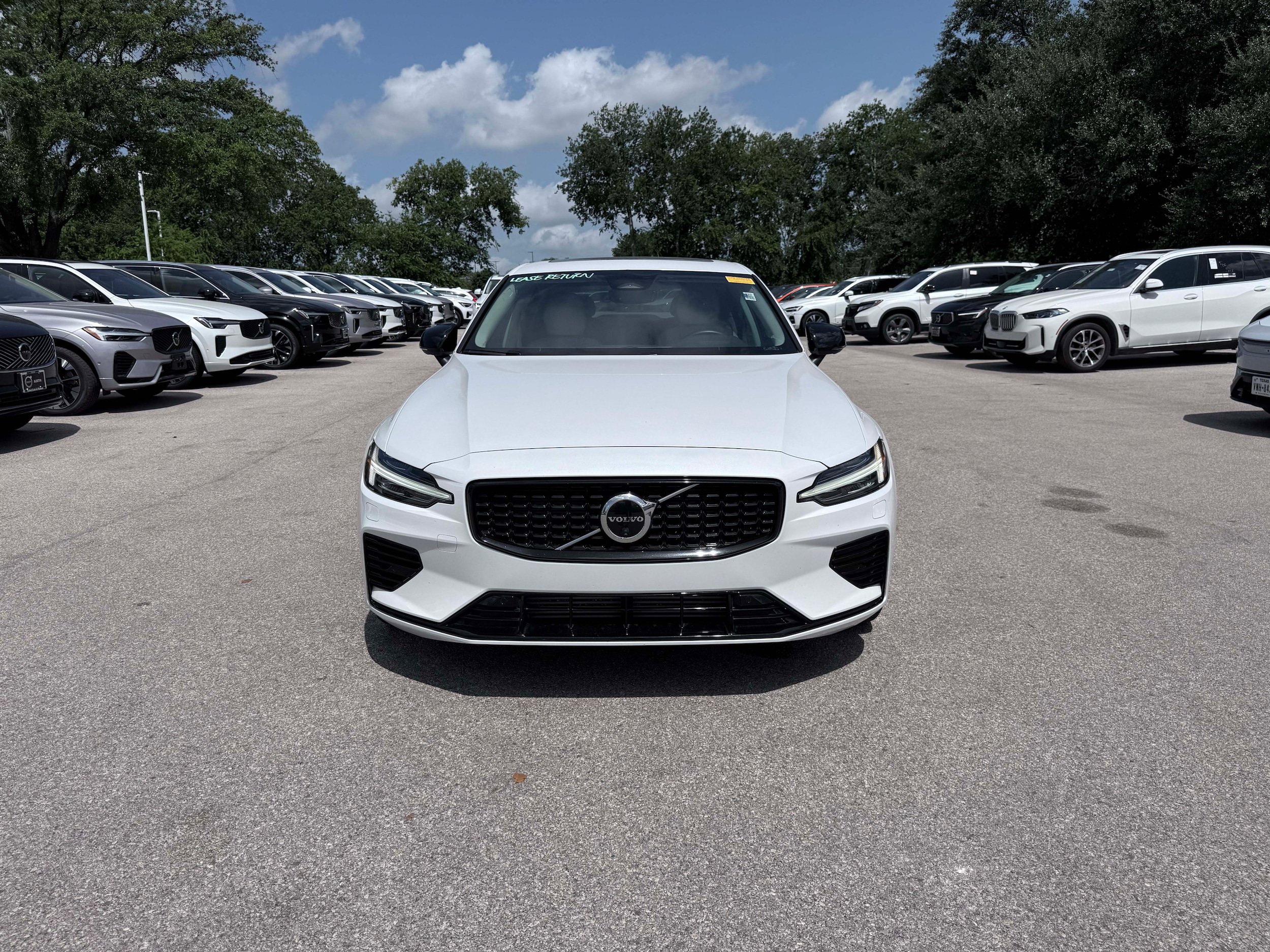 Certified 2024 Volvo S60 T8 Plus w/ Climate Package AWD/4WD image 6