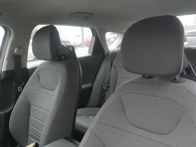 Used 2025 Kia K4 EX image 34
