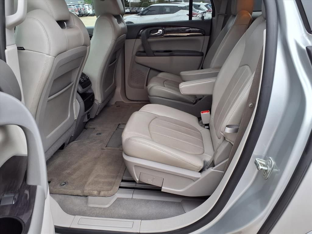 Used 2015 Buick Enclave Leather image 14